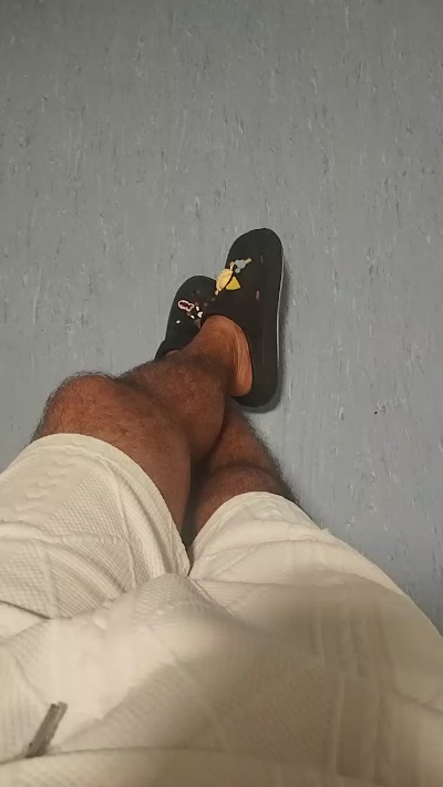 Mert334 live cam on Cam4