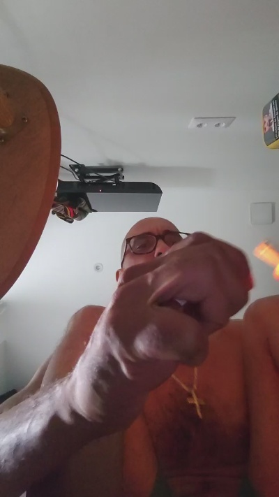 MetisBoMembre live cam on Cam4