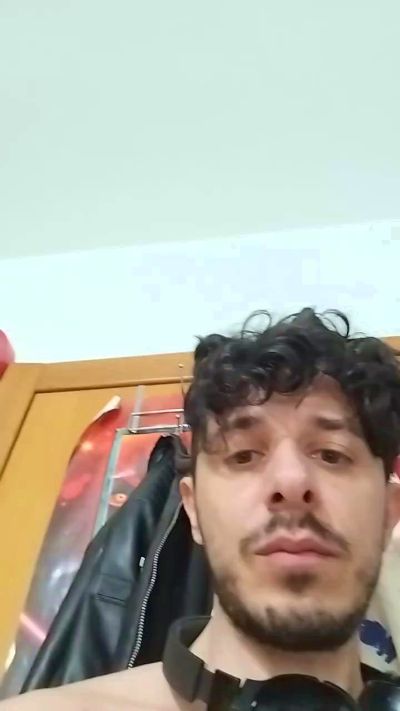 Mew2pup live cam on Cam4