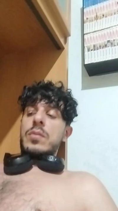 Mew2pup live cam on Cam4