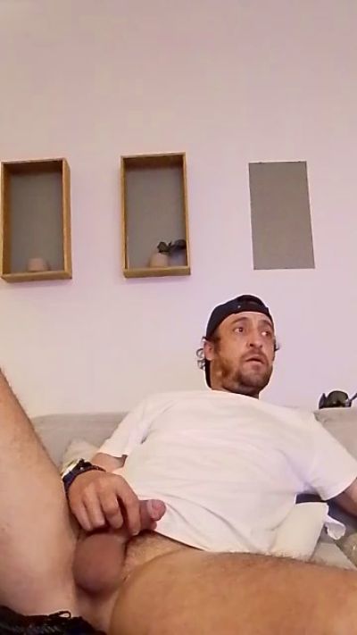 Mgpereira live cam on Cam4