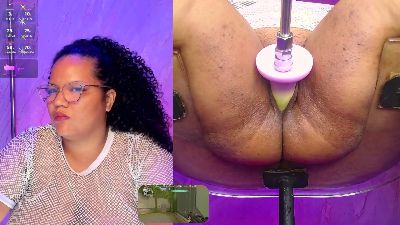 MhiaRey live cam on Cam4