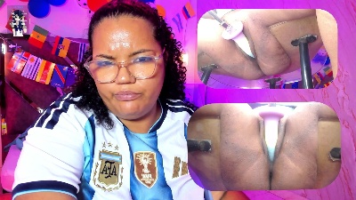 MhiaRey live cam on Cam4