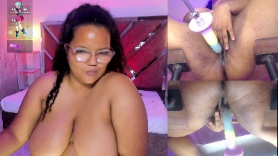 MhiaRey live cam on Cam4