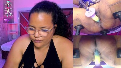 MhiaRey live cam on Cam4