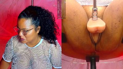 MhiaRey live cam on Cam4