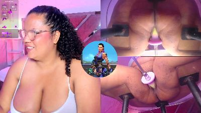MhiaRey live cam on Cam4