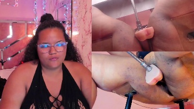 MhiaRey live cam on Cam4