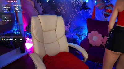 MiaBurkka live cam on Cam4