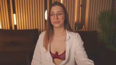 MiaCarters live cam on Cam4