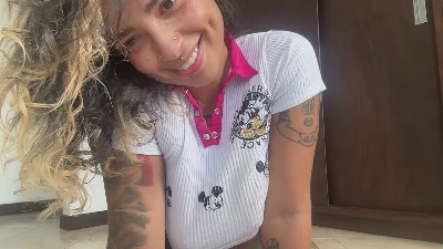 MiaChava live cam on Cam4