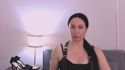 MiaDreamy live cam on Cam4