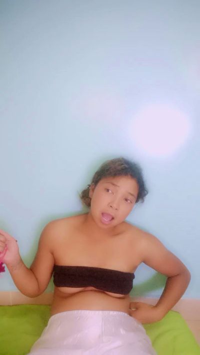 MiaG live cam on Cam4