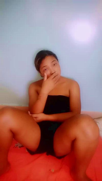 MiaG live cam on Cam4