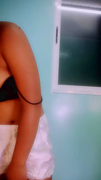 MiaG live cam on Cam4