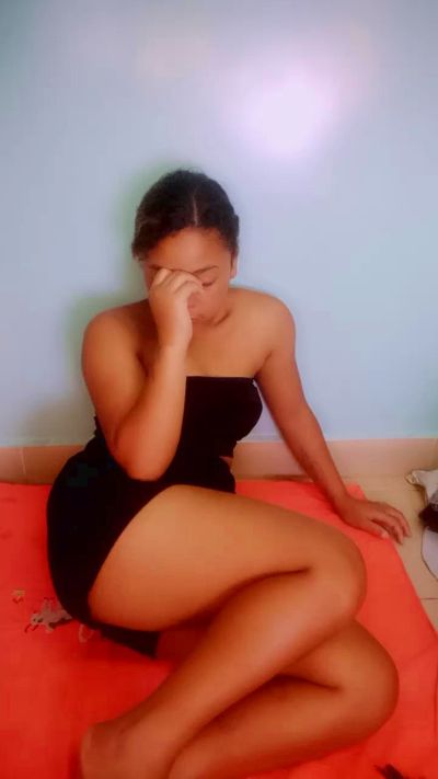 MiaG live cam on Cam4