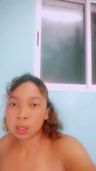 MiaG live cam on Cam4
