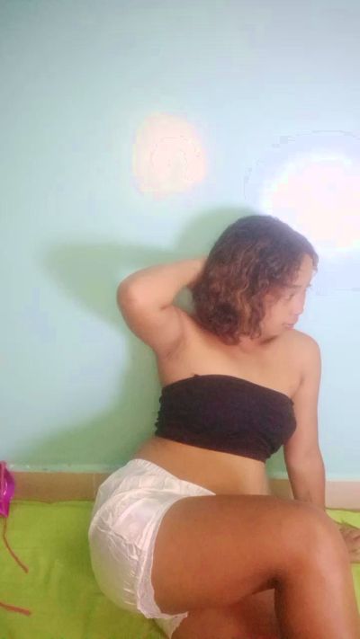 MiaG live cam on Cam4