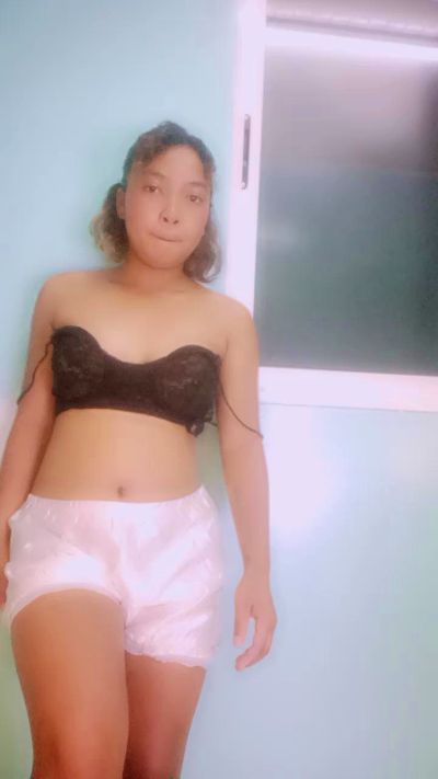 MiaG live cam on Cam4