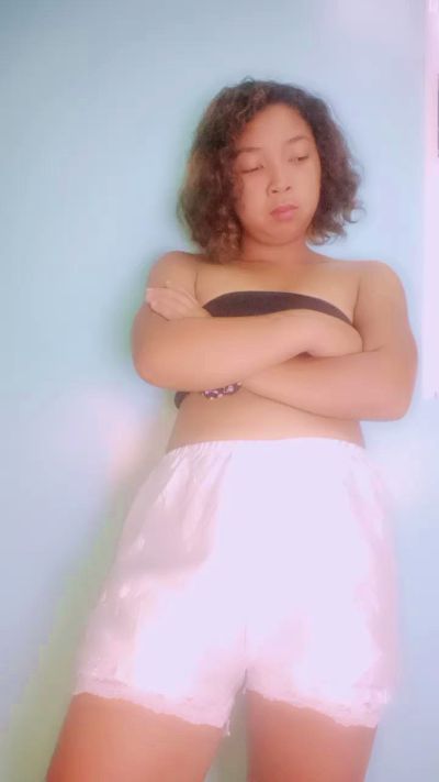 MiaG live cam on Cam4