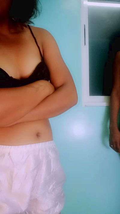 MiaG live cam on Cam4