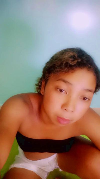 MiaG live cam on Cam4