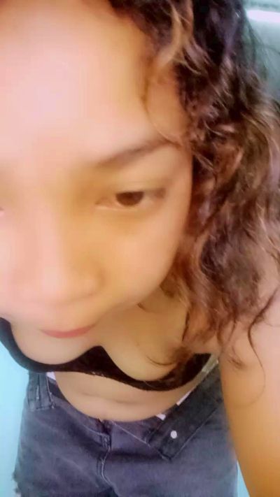 MiaG live cam on Cam4