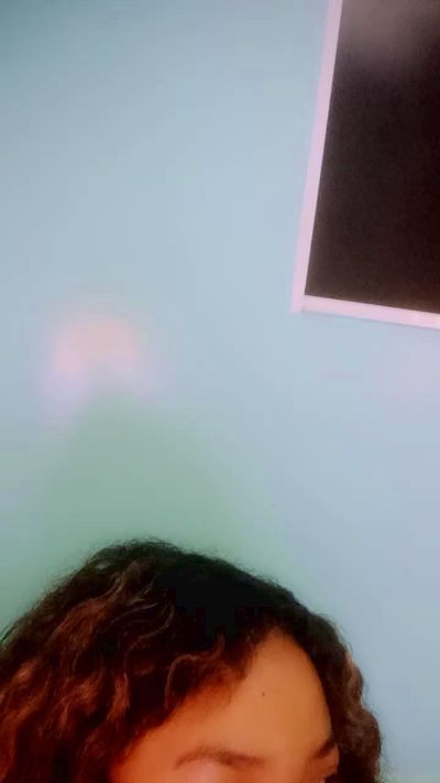 MiaG live cam on Cam4
