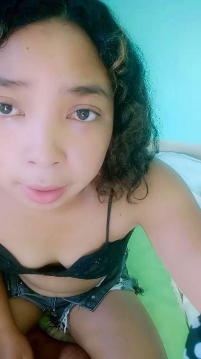 MiaG live cam on Cam4