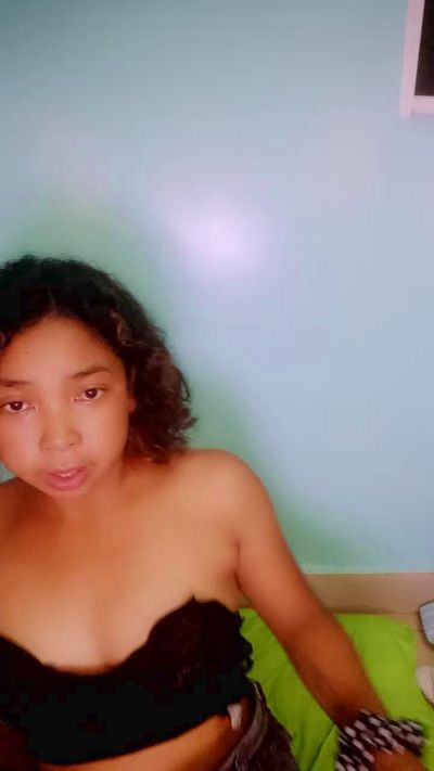 MiaG live cam on Cam4