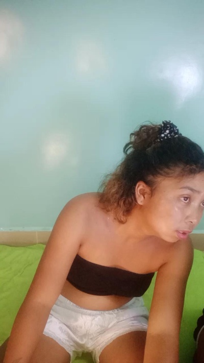 MiaG live cam on Cam4