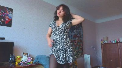 MiaLovelyOne live cam on Cam4