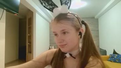 MiaMarlowe live cam on Cam4