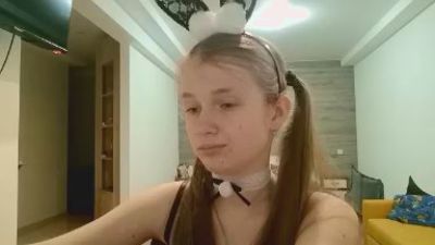 MiaMarlowe live cam on Cam4