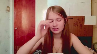 MiaMarlowe live cam on Cam4