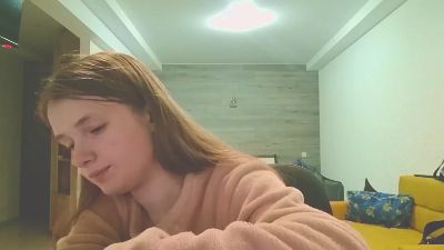MiaMarlowe live cam on Cam4