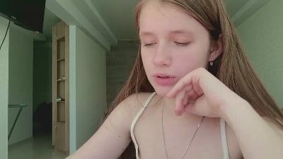 MiaMarlowe live cam on Cam4