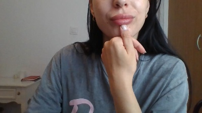 MiaMia77 live cam on Cam4