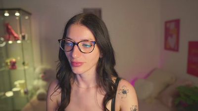 MiaPaloma18 live cam on Cam4