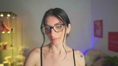 MiaPaloma18 live cam on Cam4