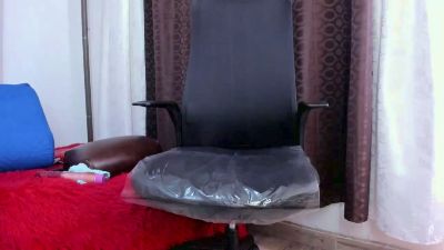 MiaRoberts_ live cam on Cam4