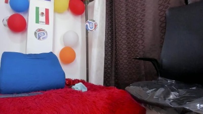 MiaRoberts_ live cam on Cam4