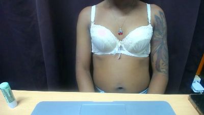 MiaRose777 live cam on Cam4