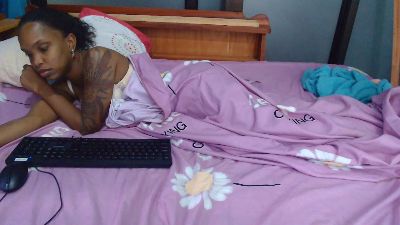 MiaRose777 live cam on Cam4