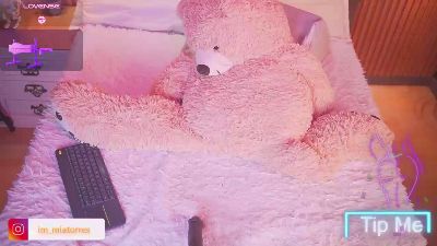 MiaTorres live cam on Cam4