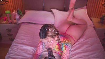 MiaTorres live cam on Cam4