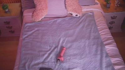 MiaTorres live cam on Cam4