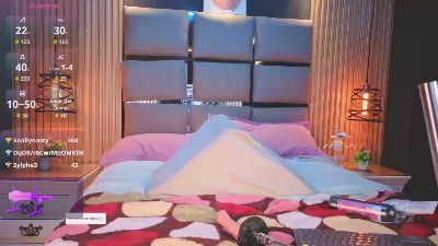 MiaTorres live cam on Cam4