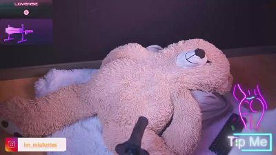 MiaTorres live cam on Cam4