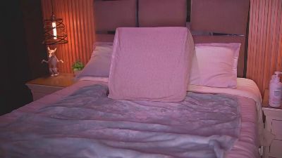 MiaTorres live cam on Cam4